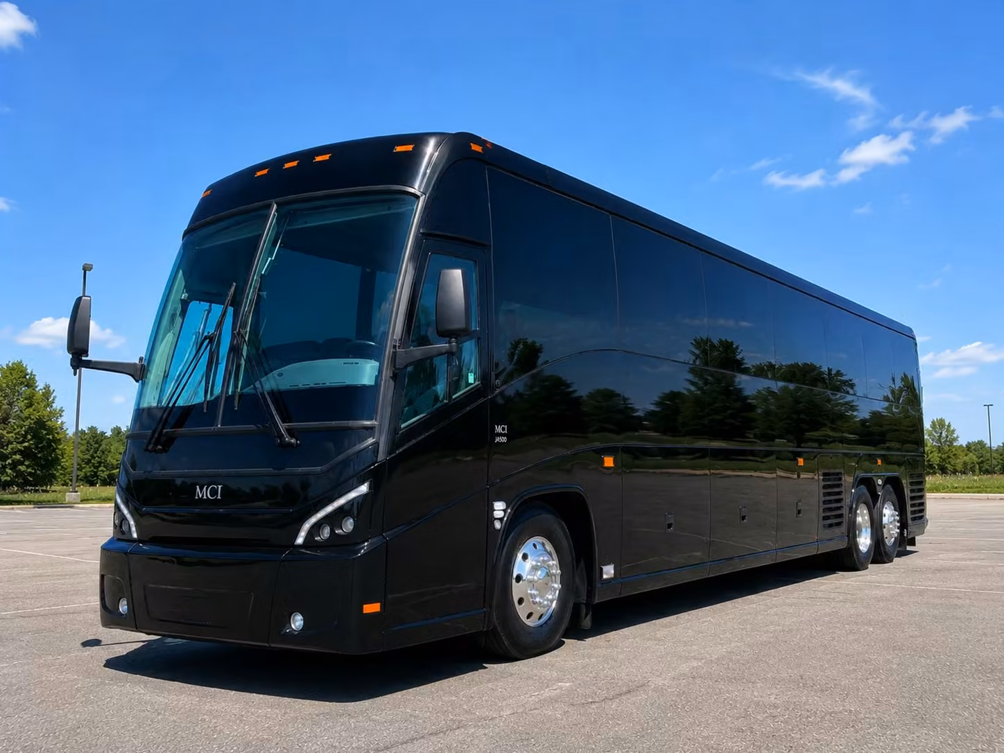 charter buses to the natural history museum and science centers near whittier