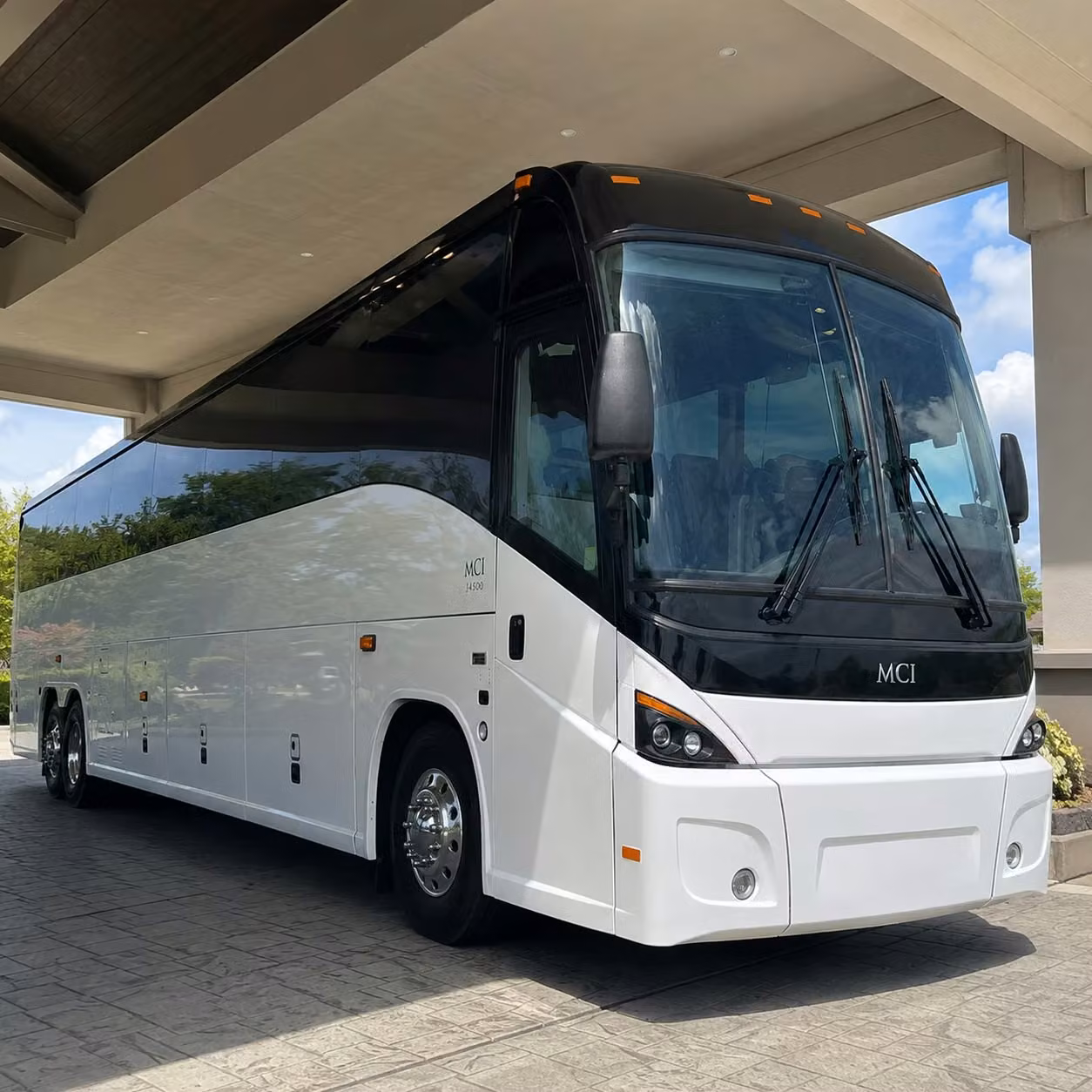 employee shuttles in whittier